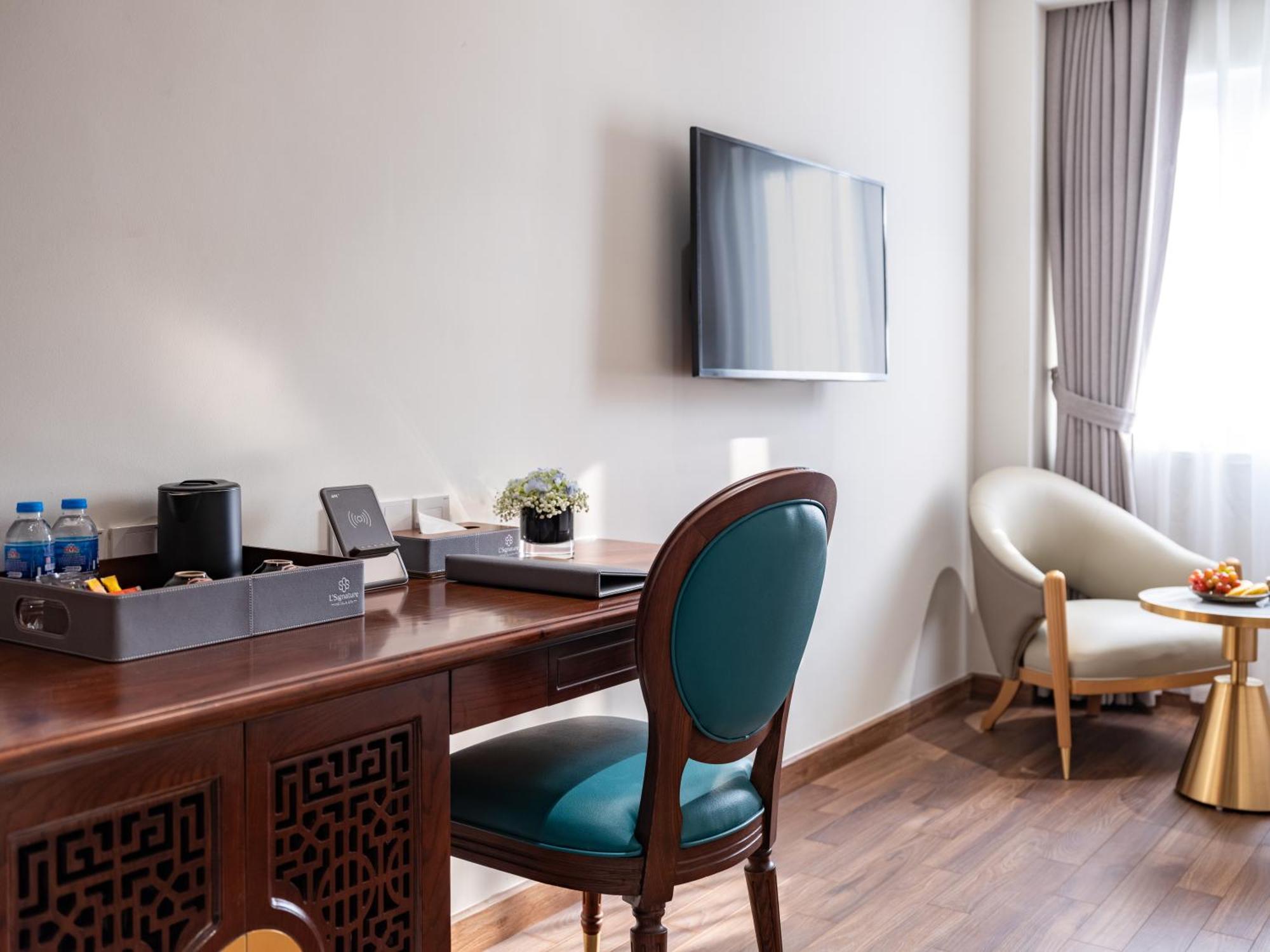 L'Signature Hotel & Spa Ханой Екстериор снимка