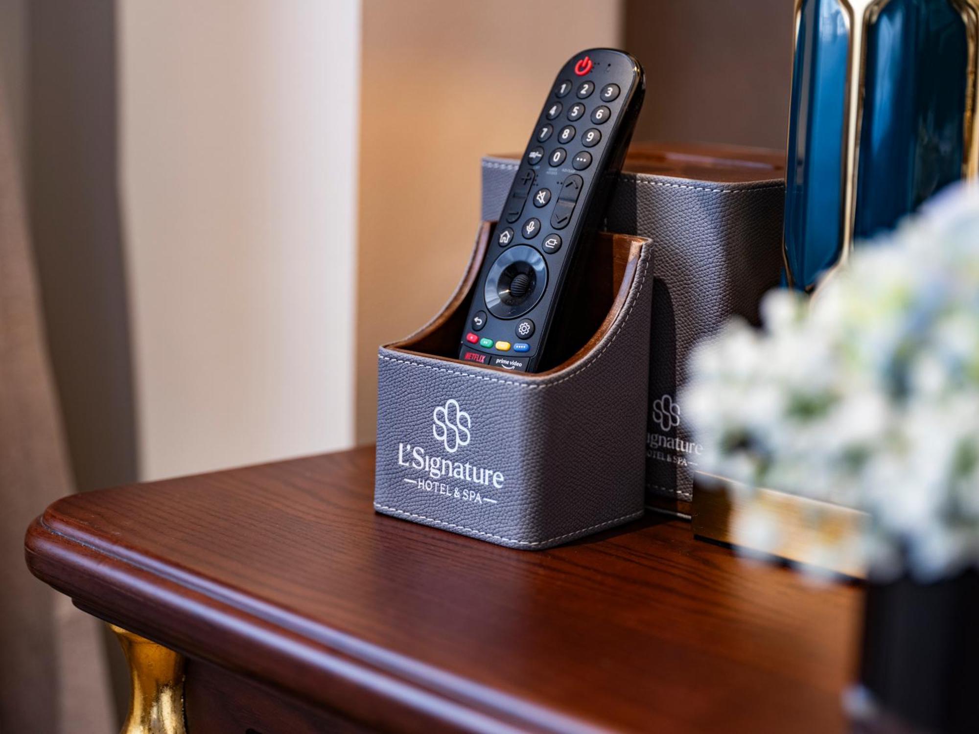 L'Signature Hotel & Spa Ханой Екстериор снимка