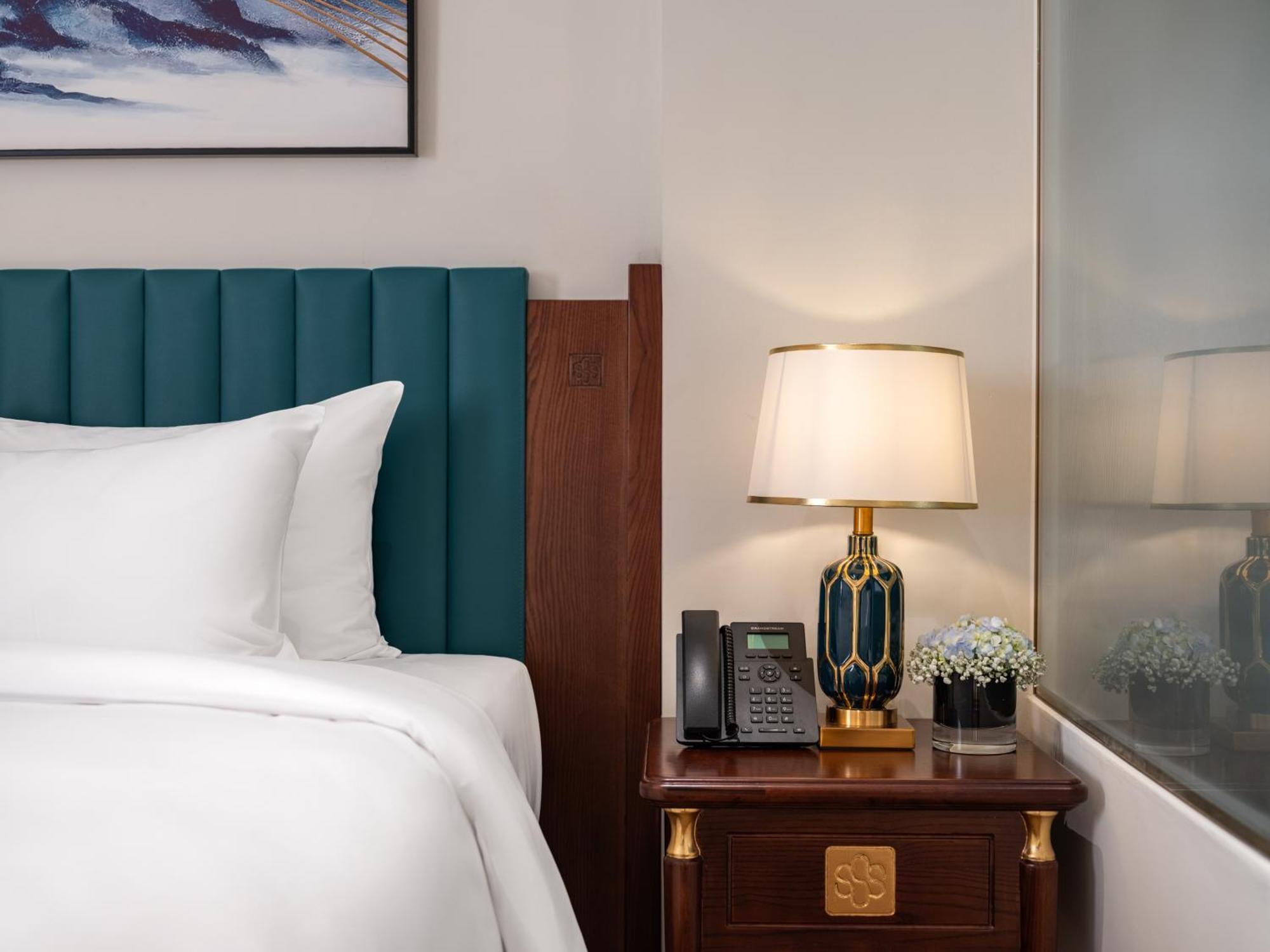 L'Signature Hotel & Spa Ханой Екстериор снимка