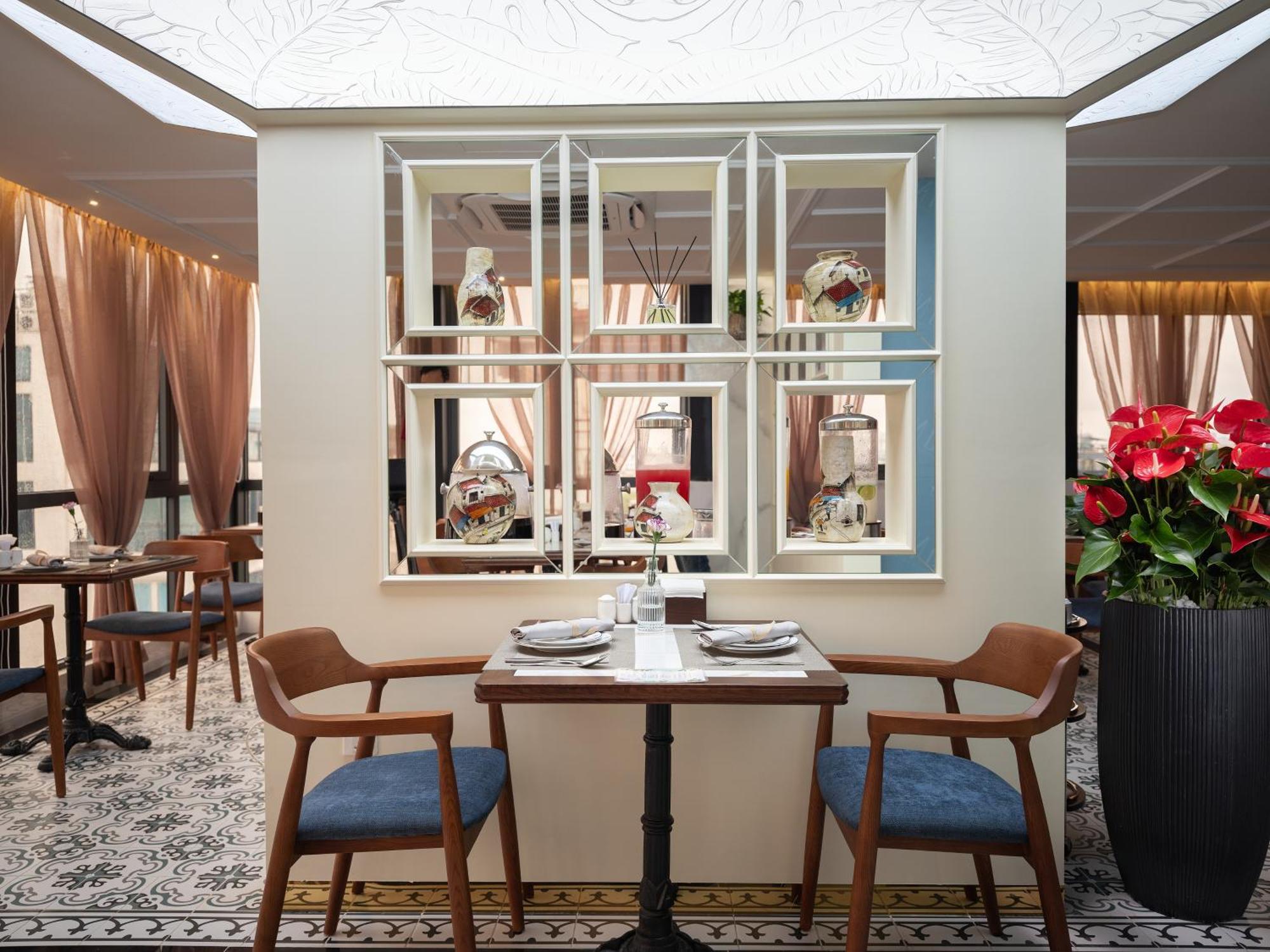 L'Signature Hotel & Spa Ханой Екстериор снимка