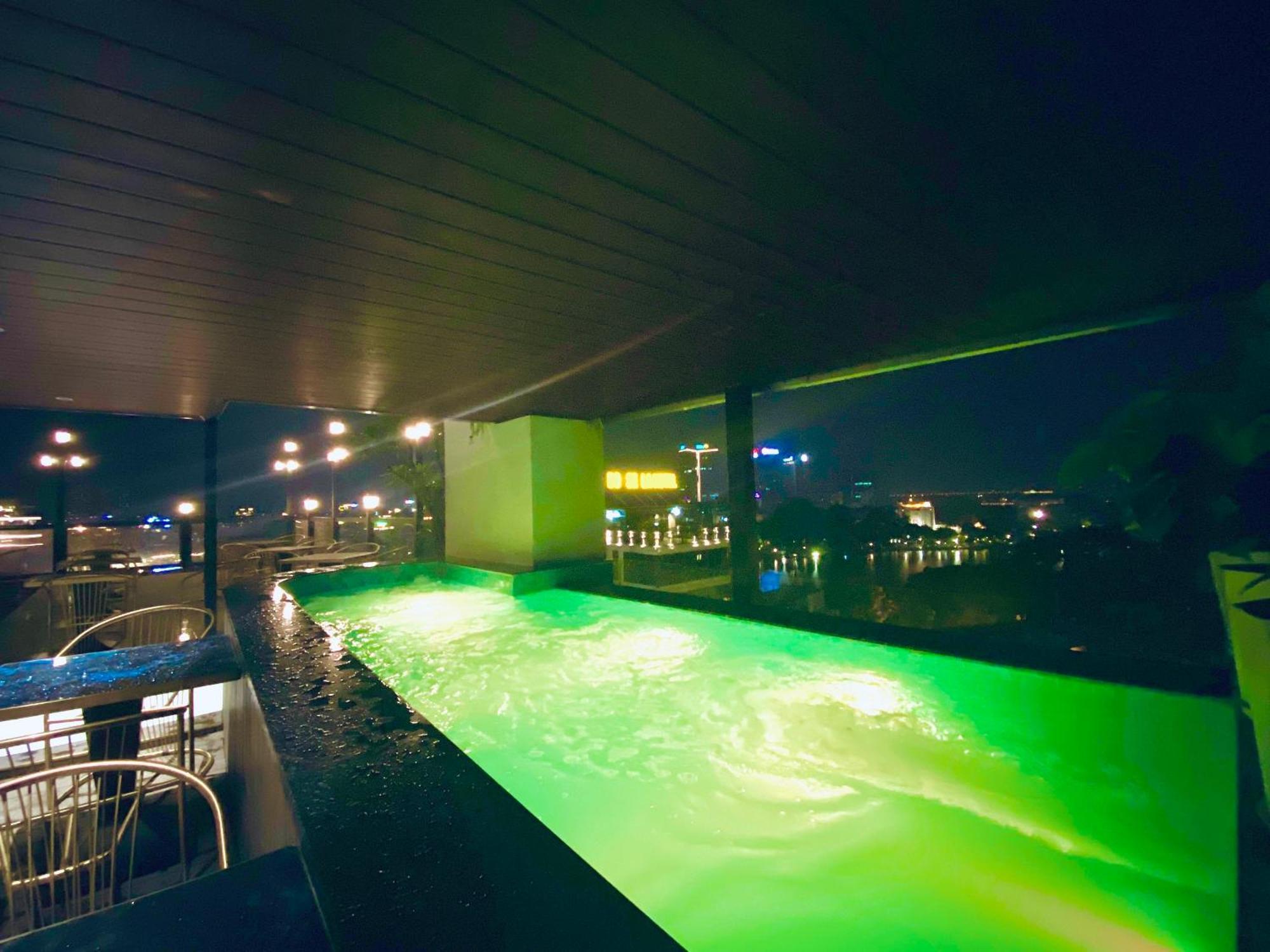 L'Signature Hotel & Spa Ханой Екстериор снимка